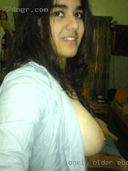 lonely older ebony women in Nacogdoches ind